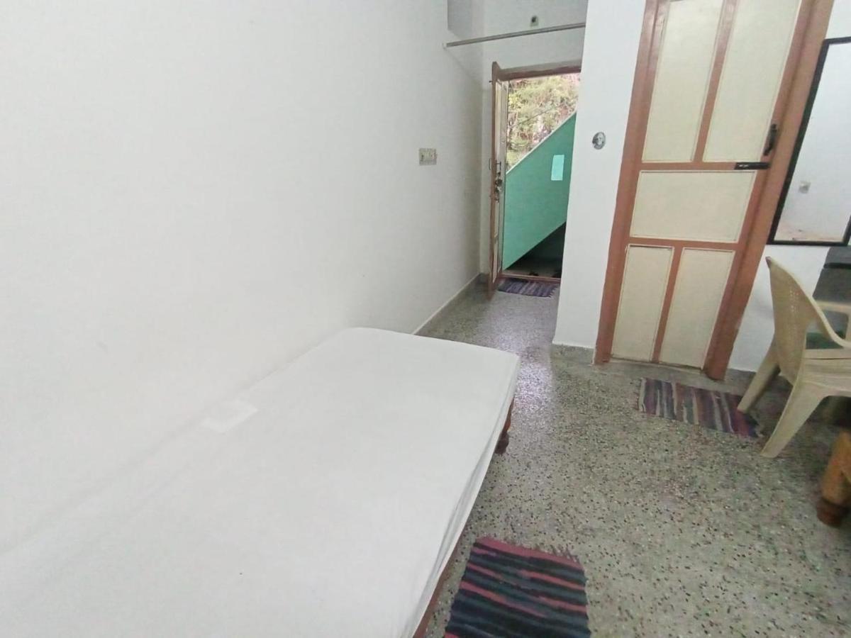 Sri Shankaraa Guest House Tiruvannamalai Exterior photo