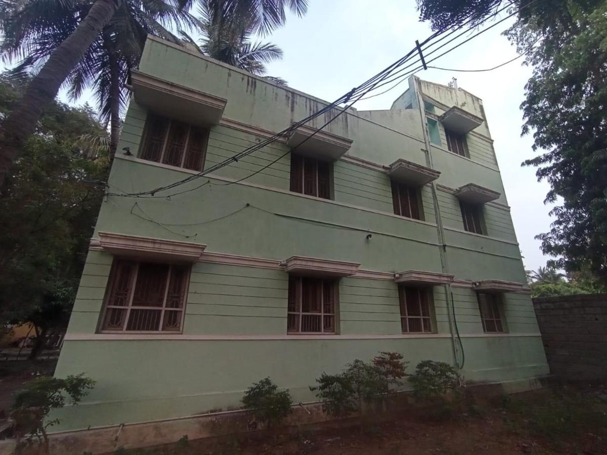 Sri Shankaraa Guest House Tiruvannamalai Exterior photo